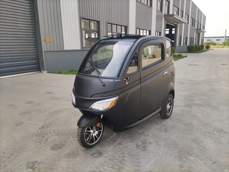 rode zwarte city citycar S1 sieberg