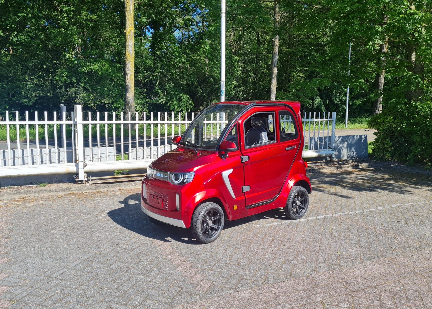 groene trike jdm invalidenvoertuig city