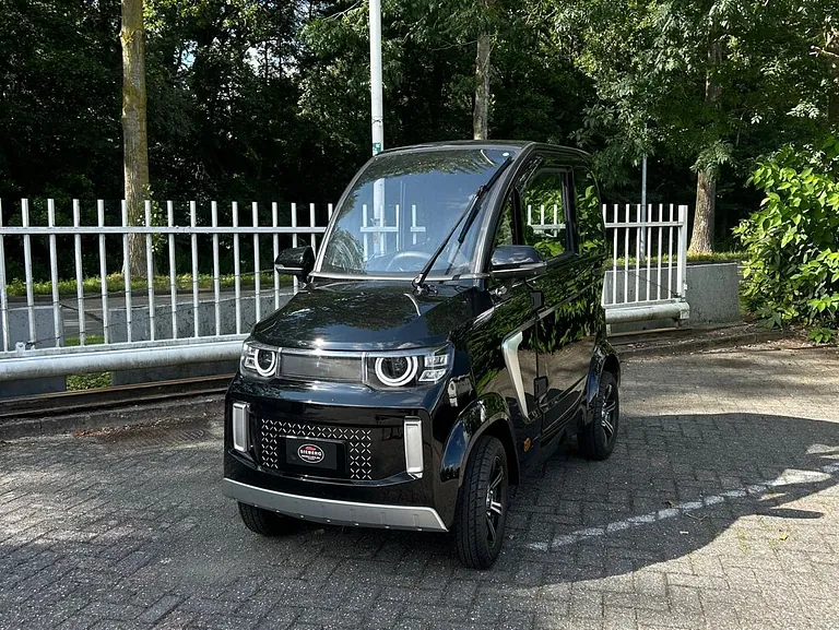 rode zwarte city citycar S1 sieberg